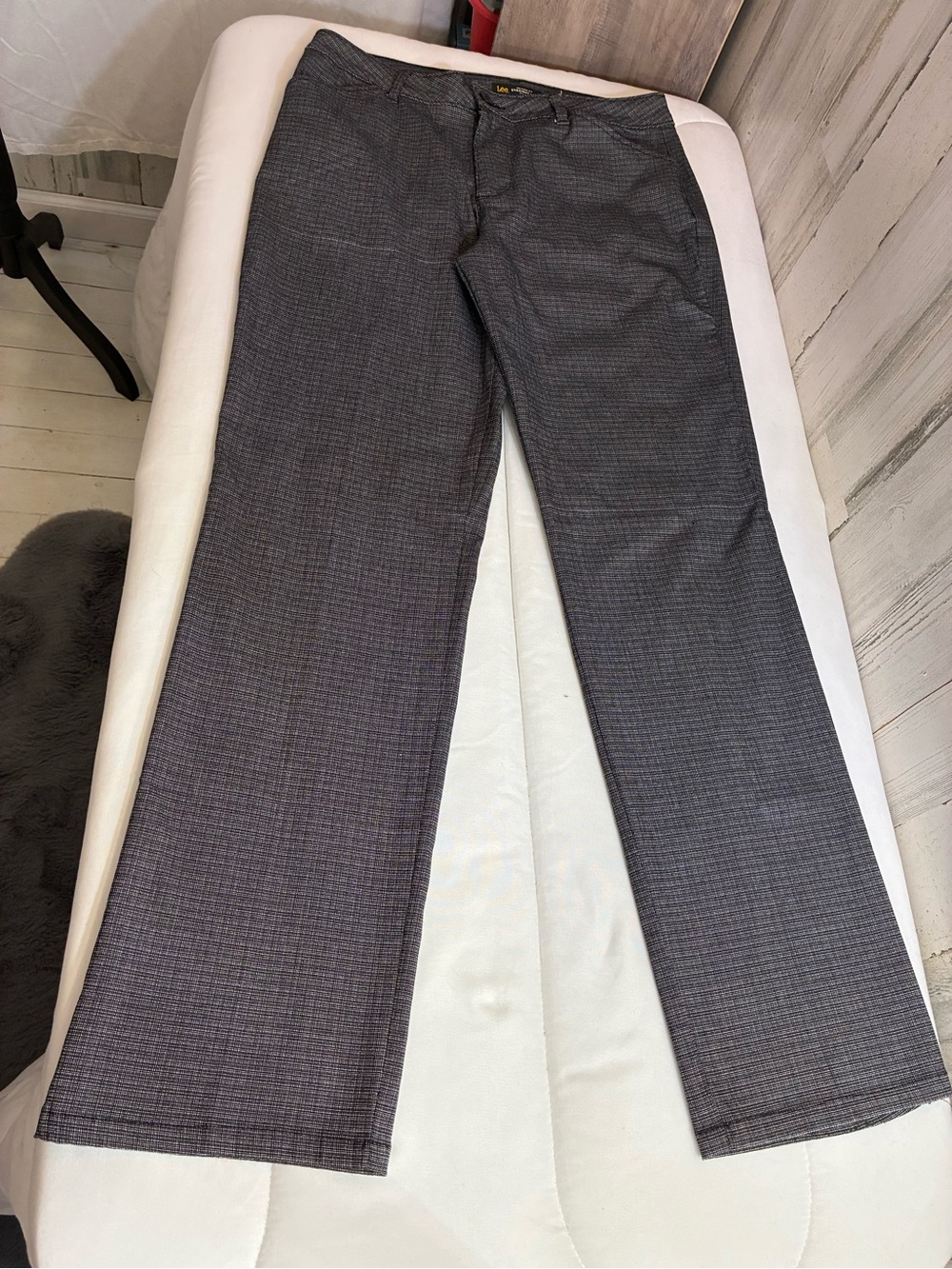 NWOT Lee Women’s Sz 10M Dark Gray Micro-Check Dress Pants